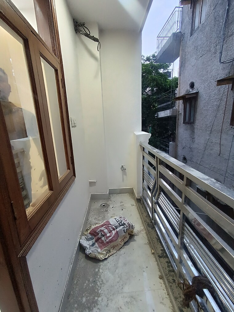 Balcony, govindpuri 2 Bedroom 540 Sq.Ft. Builder Floor In Govindpuri Delhi 9145837