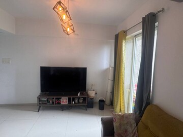 Living Room in 2 BHK Apartment at Andheri West – for Rent