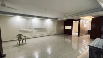 Room in 3.5 BHK Apartment at Supertech Basera, Sector 79 – for Sale