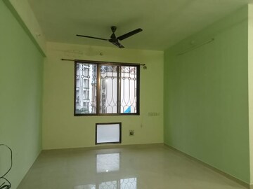 Bedroom in 2 BHK Apartment at Lodha Paradise, Majiwada – for Rent