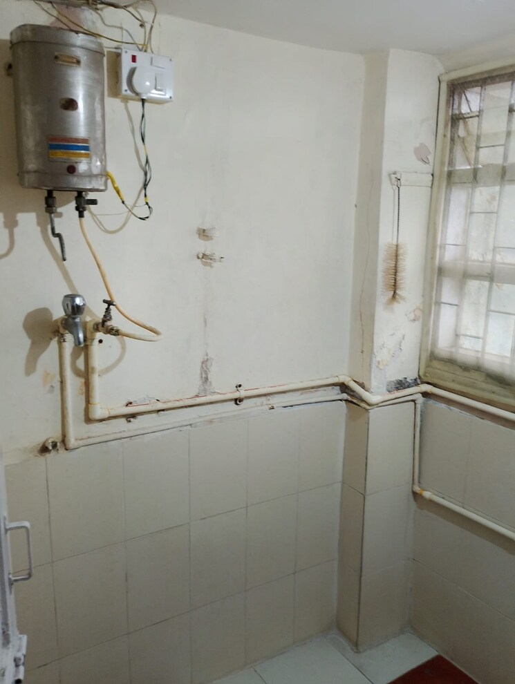 Bathroom, matunga 1 Bedroom 510 Sq.Ft. Apartment In Matunga Mumbai 9145904