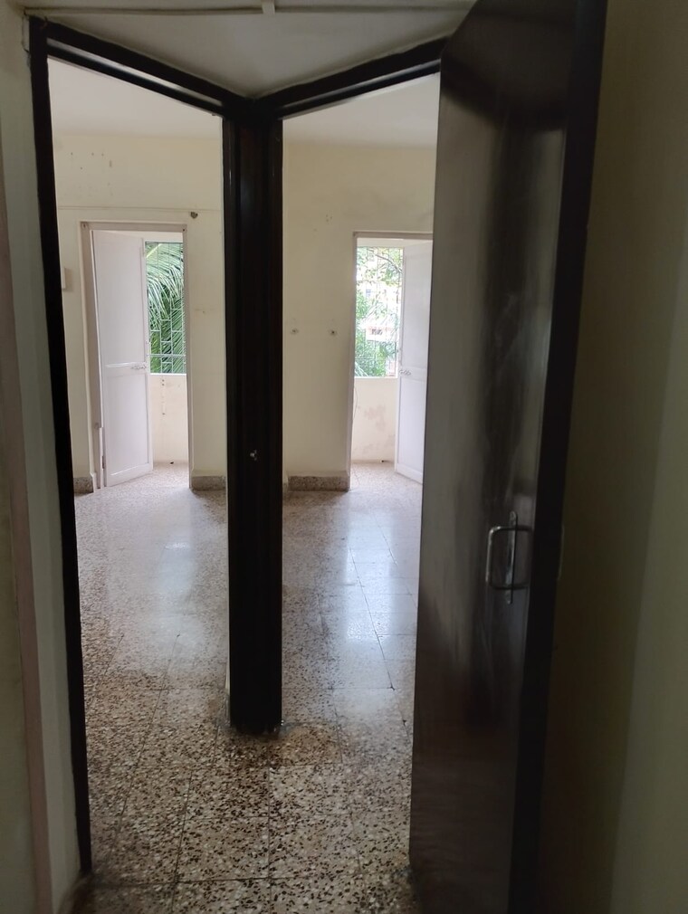 Room, matunga 1 Bedroom 510 Sq.Ft. Apartment In Matunga Mumbai 9145904