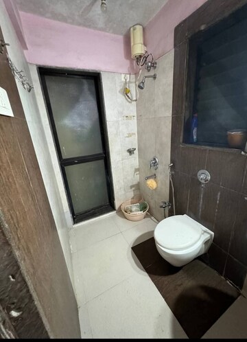 Bathroom in 1 BHK Apartment at Andheri West – for Rent