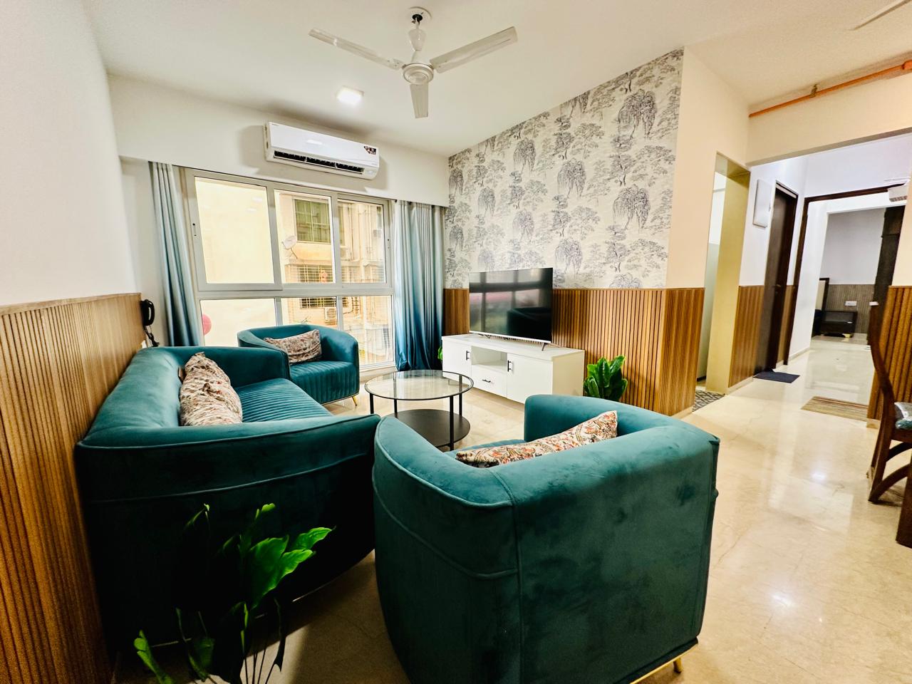 2 BHK + Extra Room Apartment For Rent in Platinum Life