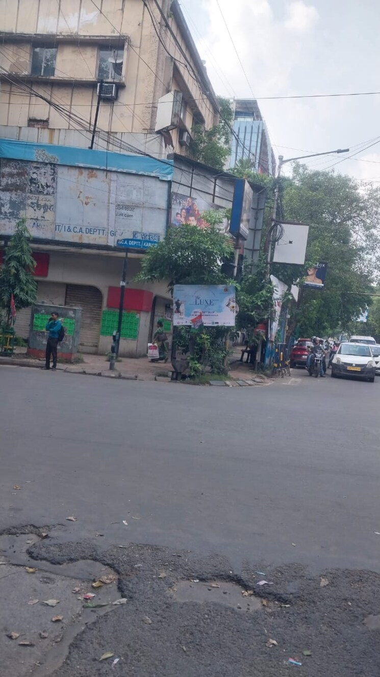 Exterior View, camac street Commercial Office Space 1835 Sq.Ft. In Camac Street Kolkata 9146056