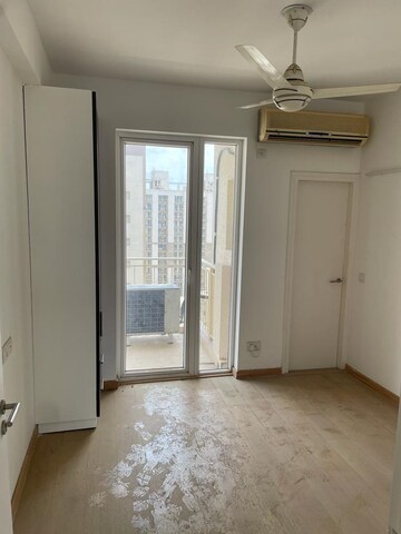 Room in 4 BHK Penthouse at Emaar Gurgaon Greens, Sector 102 – for Sale