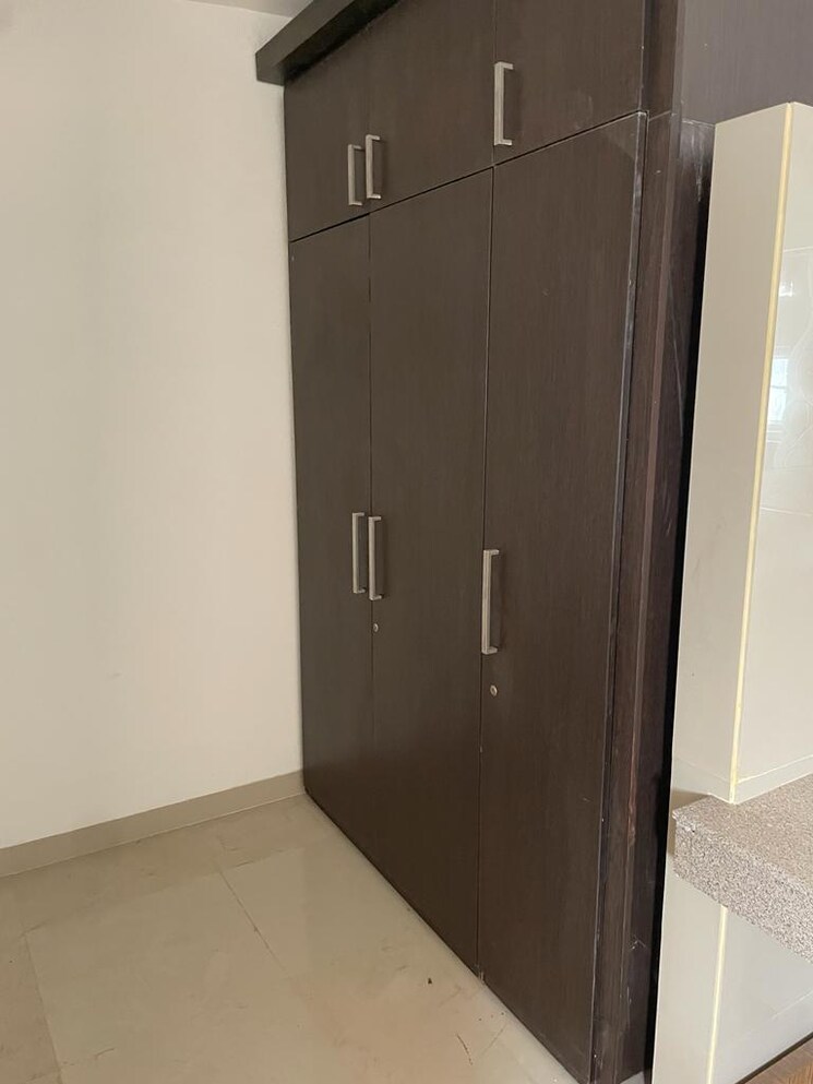 Room, emaar-gurgaon-greens 4 Bedroom 3200 Sq.Ft. Penthouse In Sector 102 Gurgaon 9146146