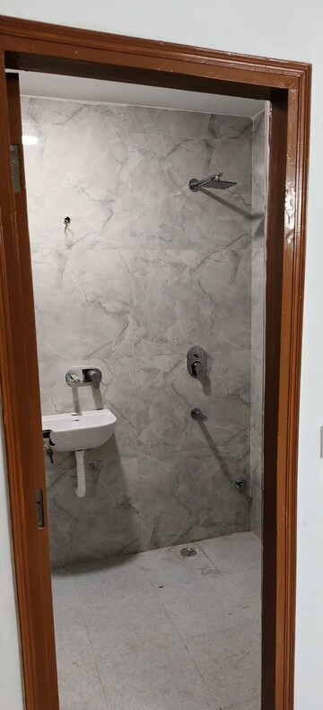 Attached Bathroom in 3 BHK Apartment at Sector 5 Dwarka – for Rent