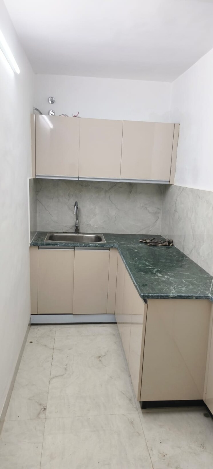 Kitchen, sector 5 dwarka 3 Bedroom 1400 Sq.Ft. Apartment In Sector 5 Dwarka Delhi 9146188