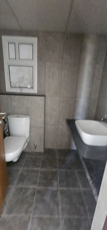 Bathroom in 3.5 BHK Apartment at Avalon Park At The Prestige City, Sarjapur Road – for Sale