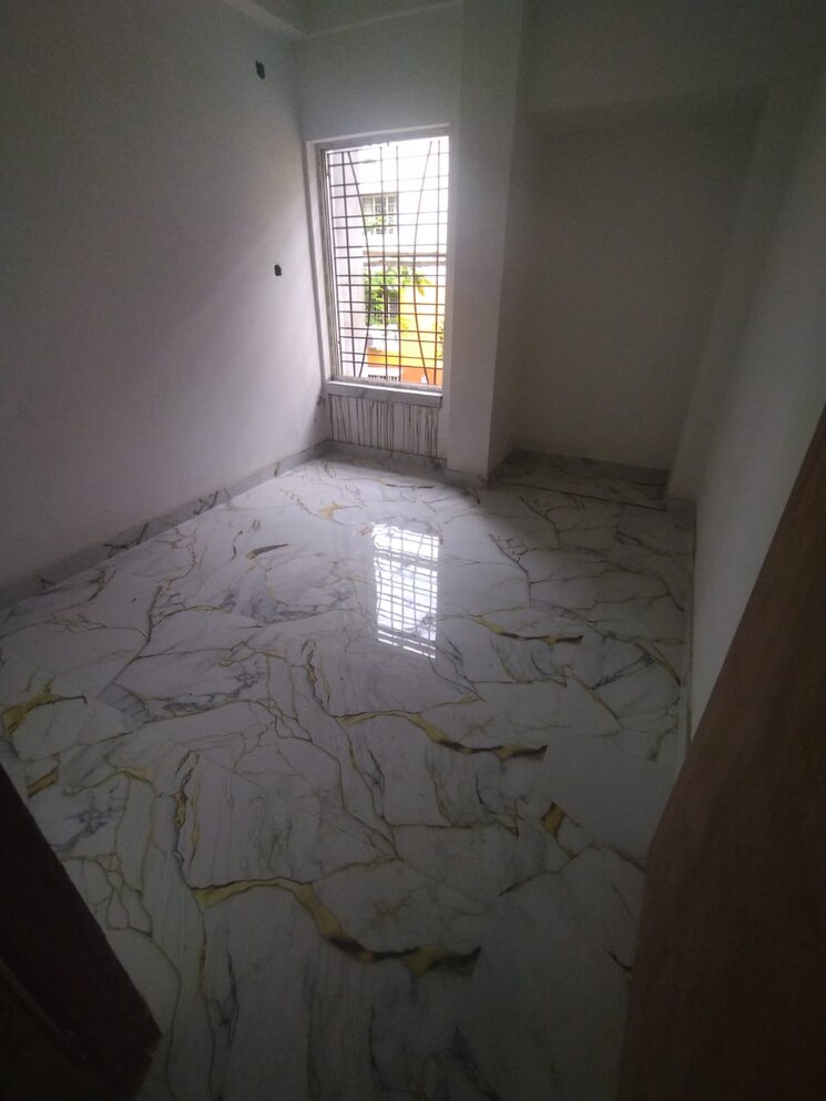 Room, behala 3 Bedroom 1100 Sq.Ft. Builder Floor In Behala Kolkata 9146211