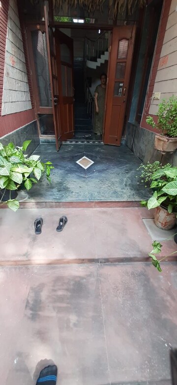 Balcony in 3 BHK Villa at Green Woods Phase 1, Omega I Greater Noida – for Rent