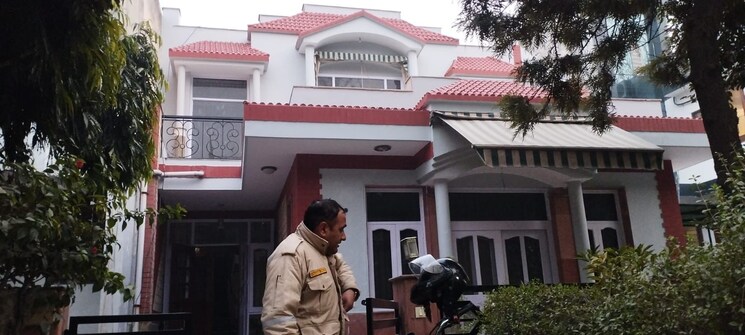 Exterior View, green-woods-phase-1 3 Bedroom 200 Sq.Ft. Villa In Omega I Greater Noida Greater Noida 9146367