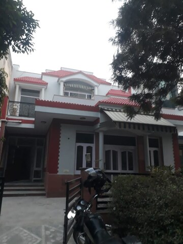 3 BHK Villa For Rent in Green Woods Phase 1, Omega I Greater Noida