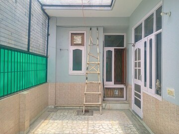 Building Lobby in 3 BHK Villa at Green Woods Phase 1, Omega I Greater Noida – for Rent