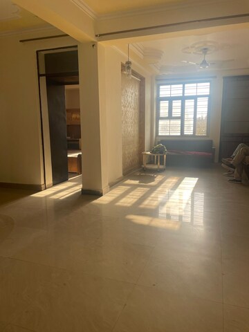 Room in 3 BHK Apartment at Sector 12 Dwarka – for Rent