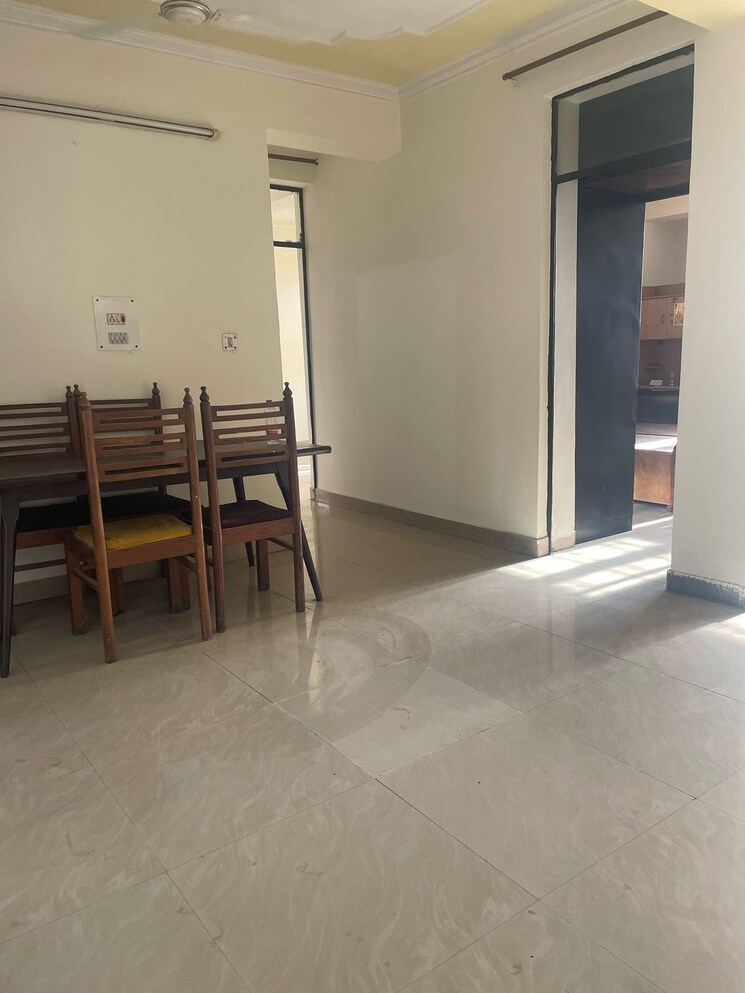 undefined, sector 12 dwarka 3 Bedroom 1300 Sq.Ft. Apartment In Sector 12 Dwarka Delhi 9146360