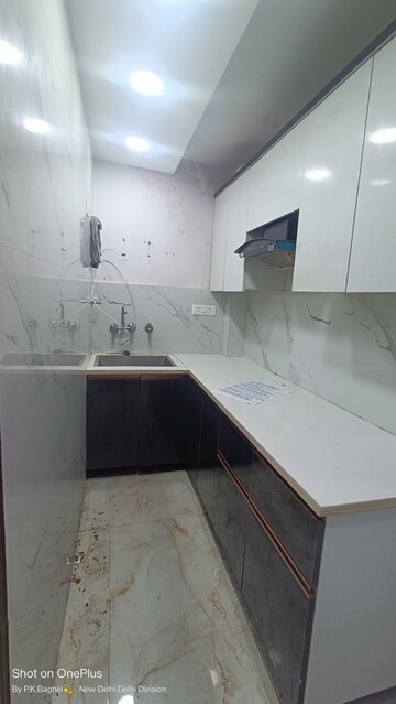 Kitchen in 2 BHK Builder Floor at Govindpuri – for Rent