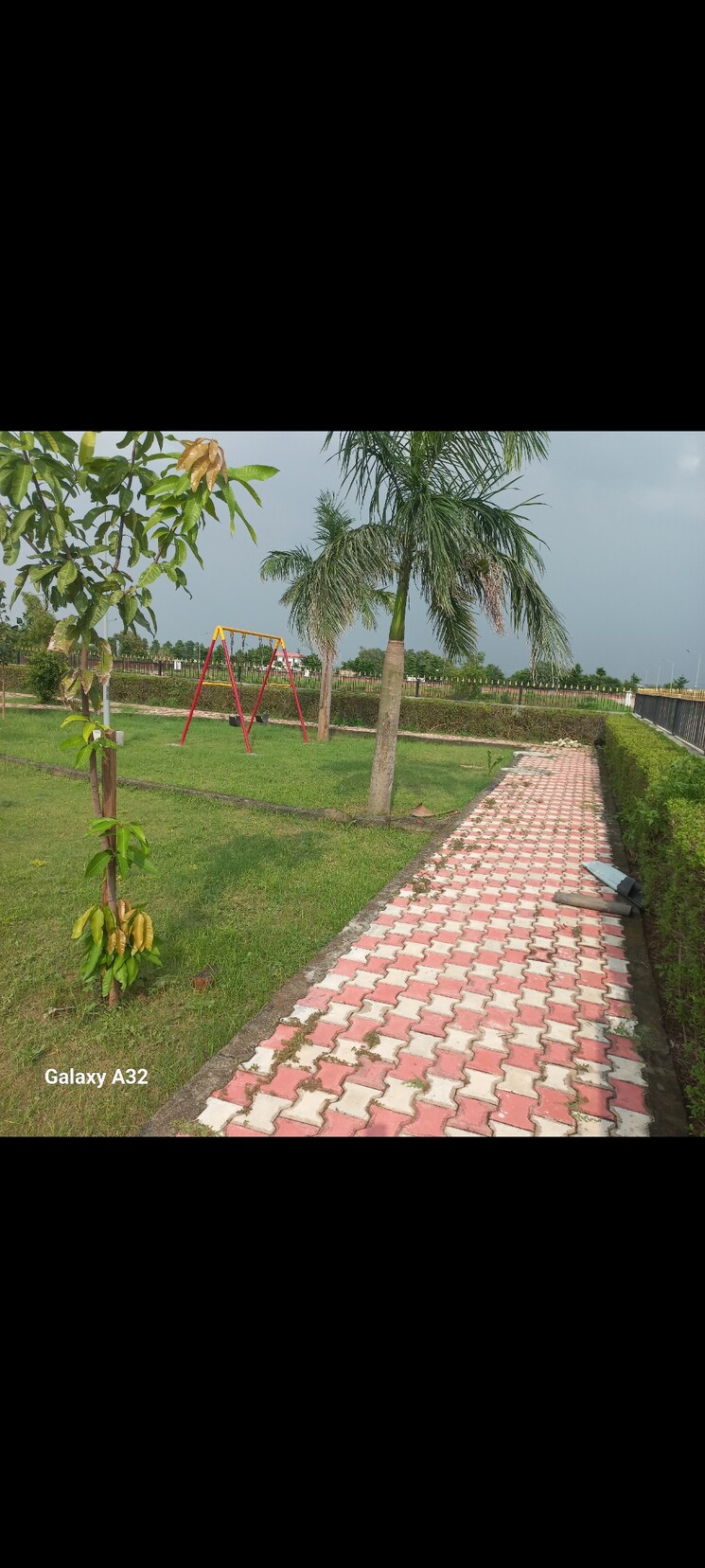 Garden, swatantra-indraprastha-greens  143 Sq.Yd. Plot In Sector 97 Faridabad 9146407