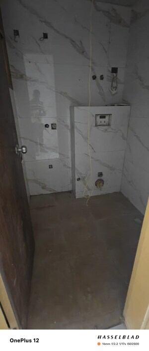Bathroom in 1 BHK Builder Floor at Sector 73 – for Sale