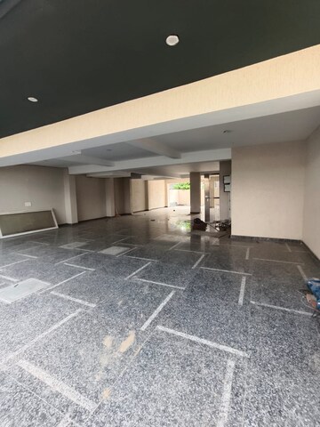 Parking in 3 BHK Builder Floor at Sushant Lok 2, Sector 57 – for Rent