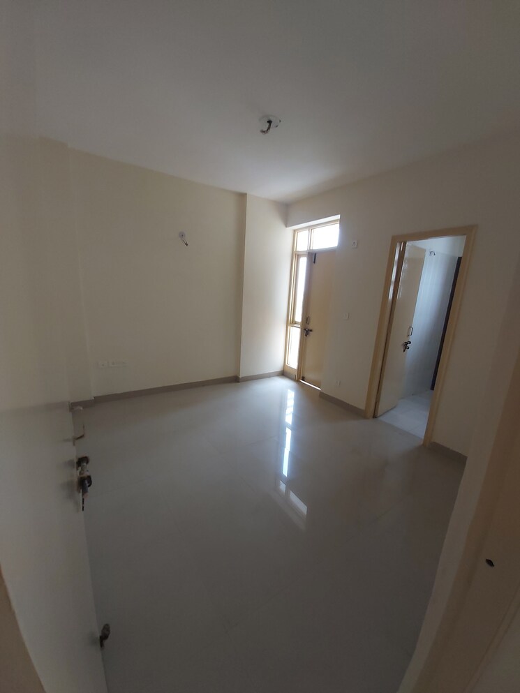Room, ras-palm-residency 2 Bedroom 1240 Sq.Ft. Apartment In Sector 76 Faridabad 9146624
