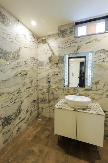 Attached Bathroom in 3 BHK Builder Floor at Lajpat Nagar ii – for Sale