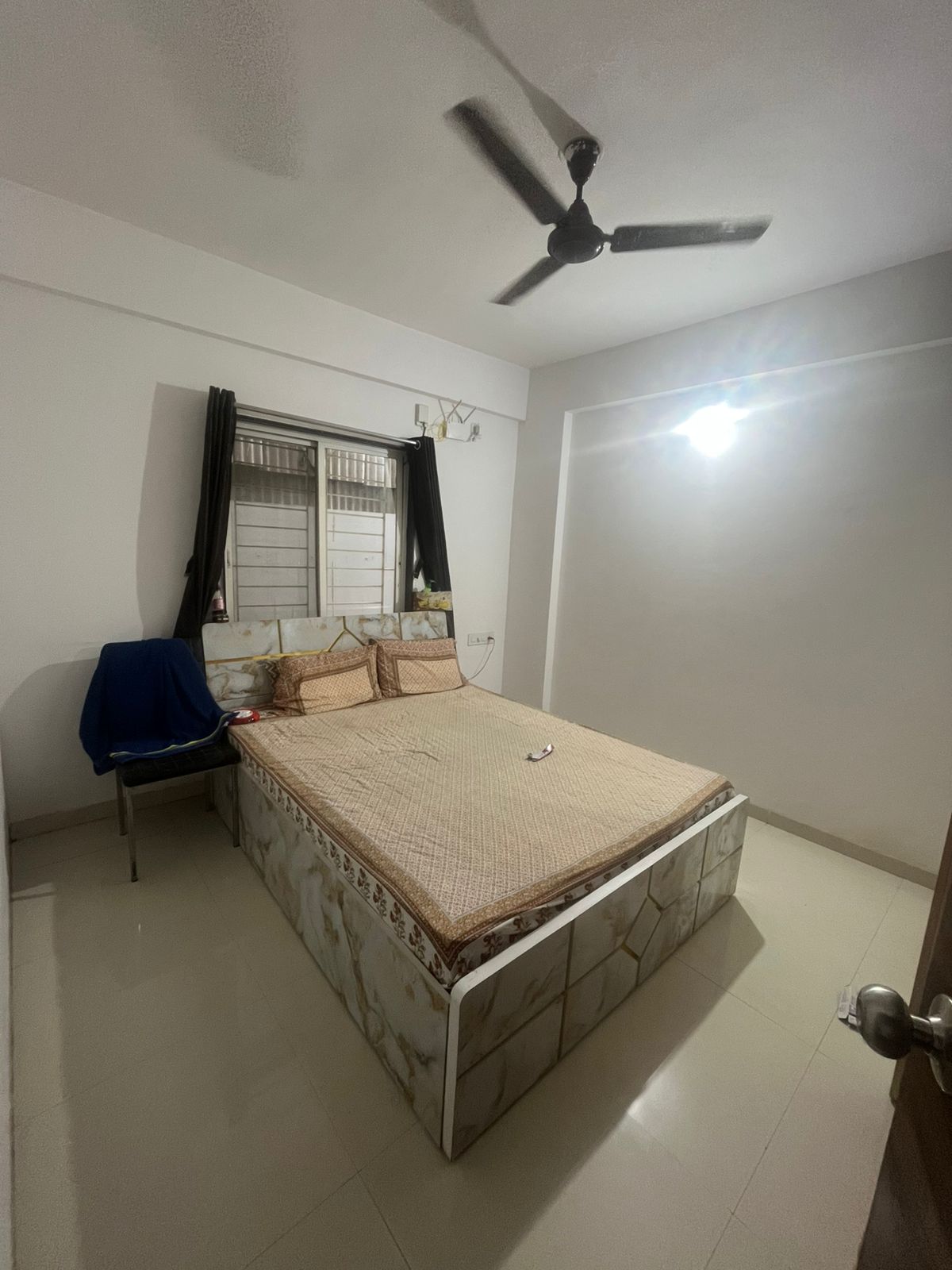 1 BHK Apartment For Rent in Swasti Apartment, Last bu
