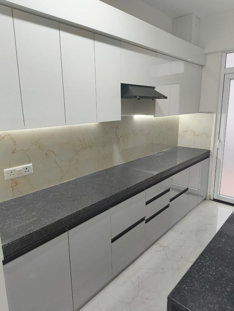 Kitchen, smart-world-gems 3.5 Bedroom 1496 Sq.Ft. Builder Floor In Sector 89 Gurgaon 9146795