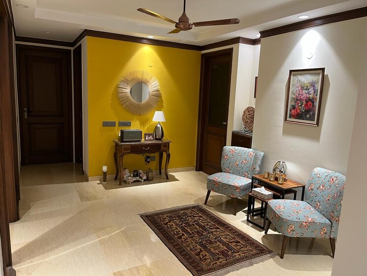 Living Room, golf links 3 Bedroom 3250 Sq.Ft. Builder Floor In Golf Links Delhi 9146914