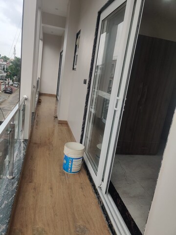Building Lobby in 2 BHK Independent House at Gomti Nagar – for Rent