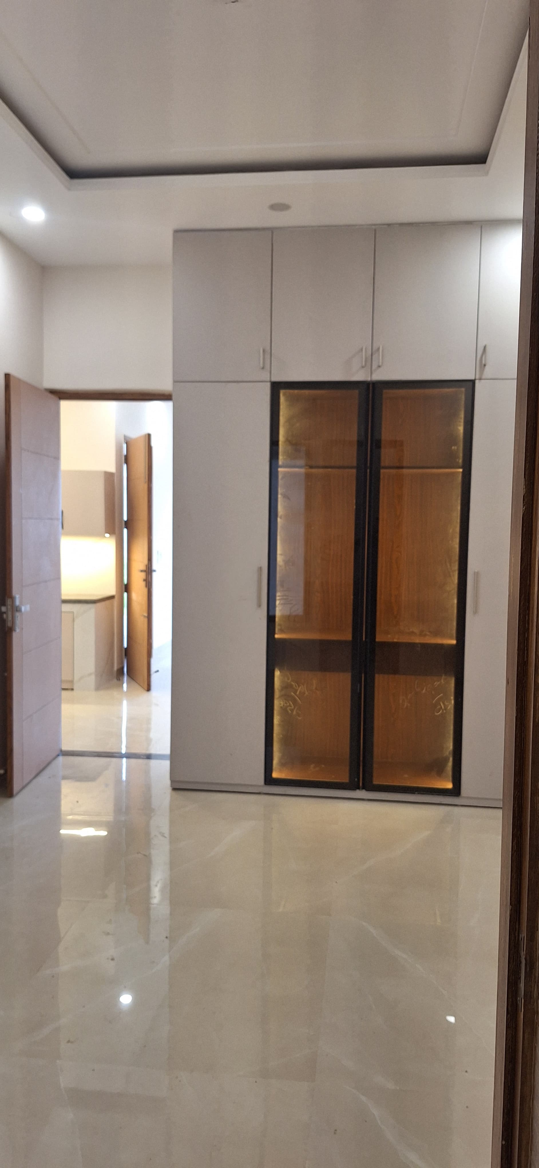 4 BHK + Extra Room 127 Sq.Yd. Independent House in Alaknanda Maxxus Eden Estate