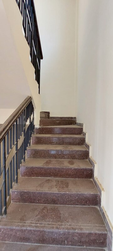Staircase in 3 BHK Villa at Puranik Villa, Ashok Nagar – for Rent