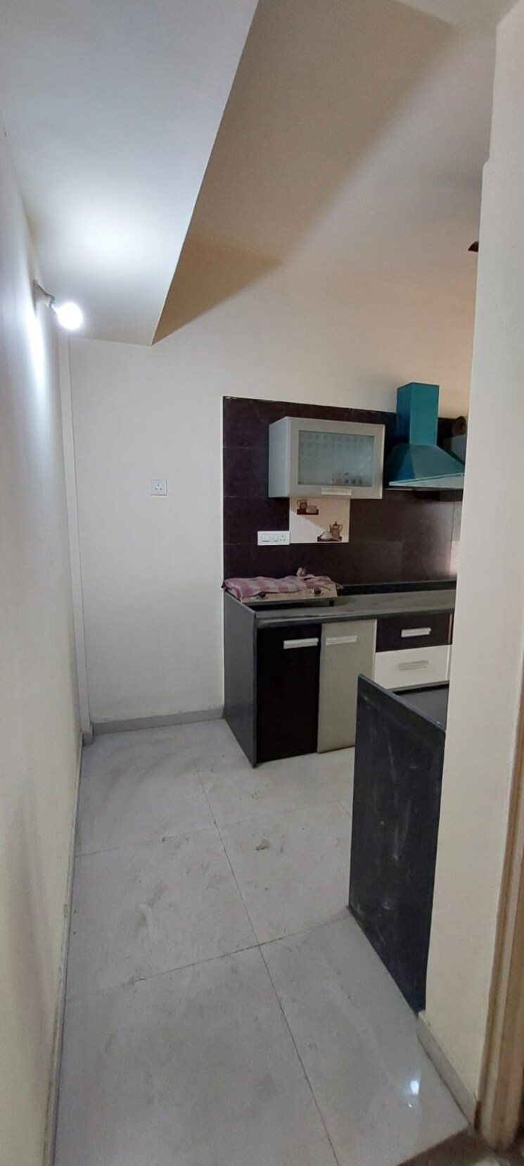 Kitchen, puranik-villa 3 Bedroom 1600 Sq.Ft. Villa In Ashok Nagar Thane 9147286