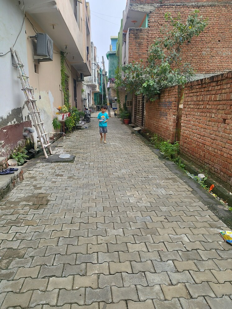 Exterior View, nandgram  200 Sq.Yd. Plot In Nandgram Ghaziabad 9147345