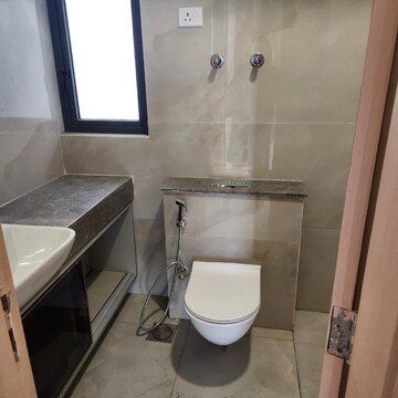 Bathroom in 3 BHK Apartment at M3M Heights, Sector 65 – for Sale