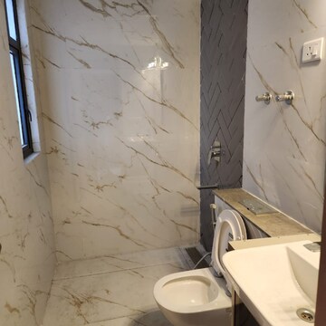 Bathroom in 3 BHK Apartment at M3M Heights, Sector 65 – for Sale