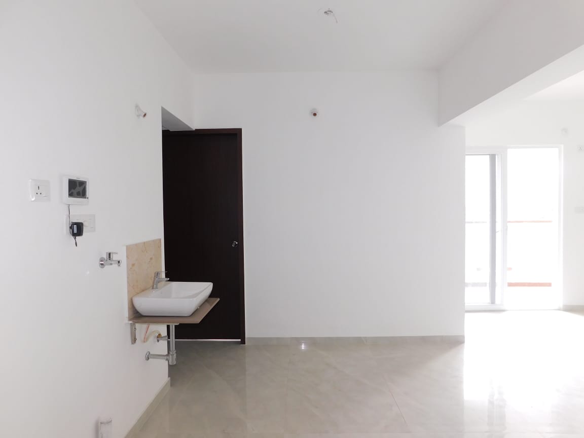 3 BHK Apartment For Sale in RR Lunkad 66 Avenue