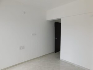 Room in 3 BHK Apartment at RR Lunkad 66 Avenue, Pimple Nilakh – for Sale