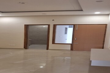 Room in 4 BHK Independent House at Panchkula Urban Estate – for Sale