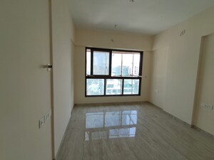 Room in 3 BHK Apartment at Aventus Westbrook, Andheri East – for Rent