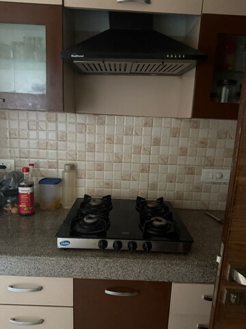 Parking in 1 BHK Apartment at Shalimar Vista, Gomti Nagar – for Rent