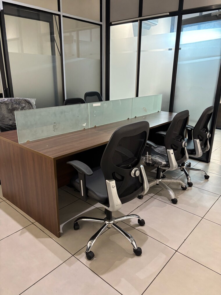 Team Area, science city Commercial Office Space in IT/SEZ 1129 Sq.Ft. In Science City Ahmedabad 9147478