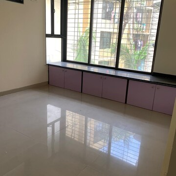 2 BHK Apartment For Rent in Krishna Classic, Babhai Naka