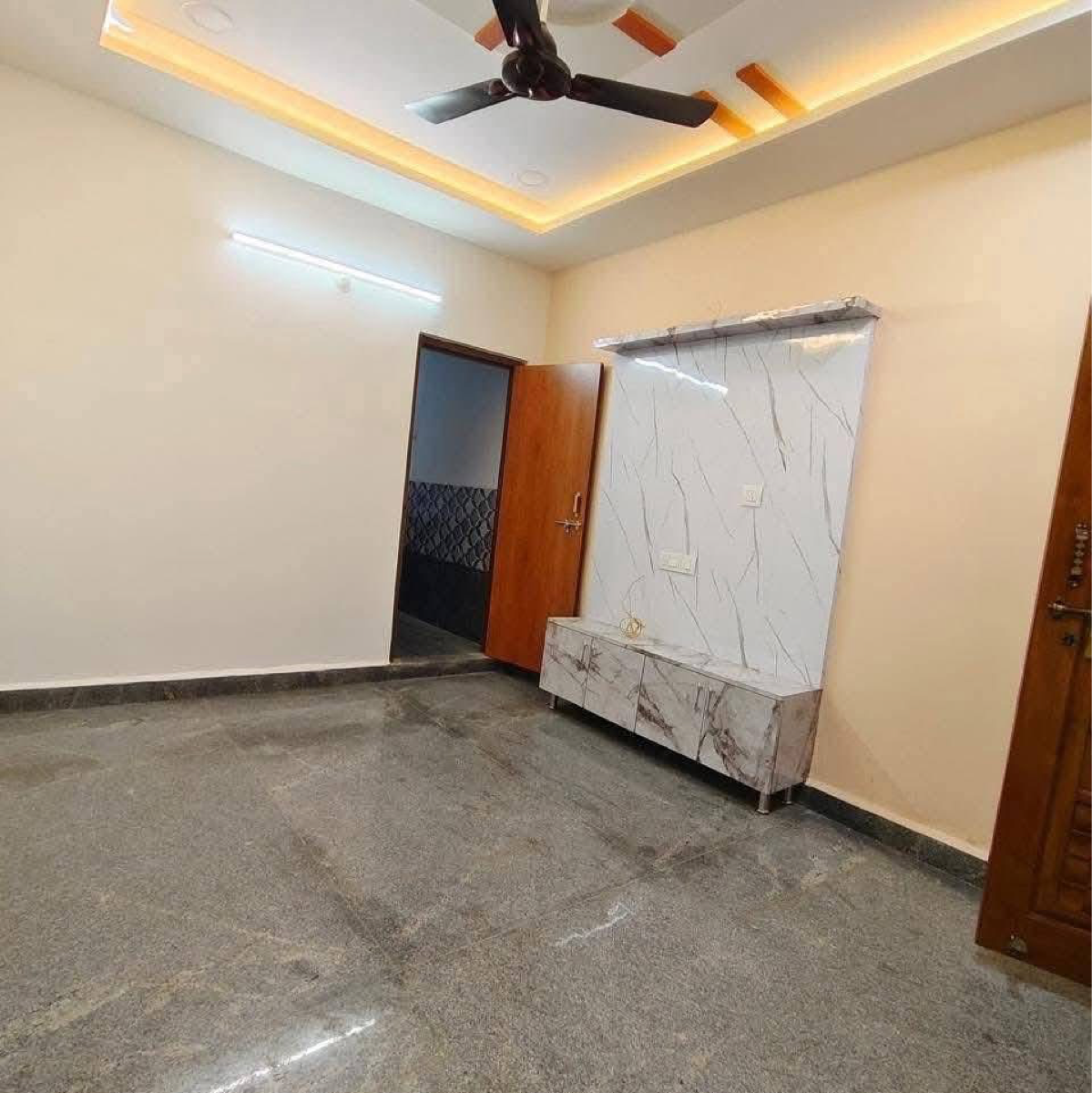 1 BHK + Pooja Room,Servant Room,Study Room Apartment For Rent in SM Homes Kondapur