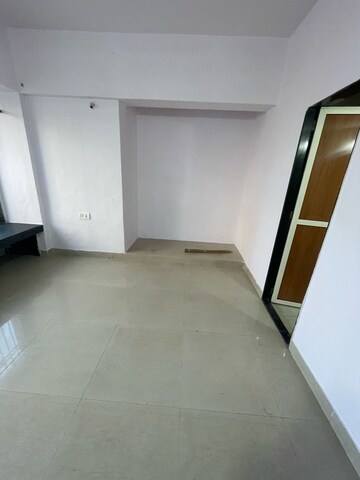 Bedroom in 2 BHK Apartment at Evershine Woods, Mira Road – for Rent
