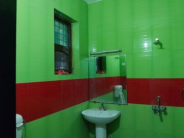 Bathroom in 4 BHK Builder Floor at Sector 21d – for Rent