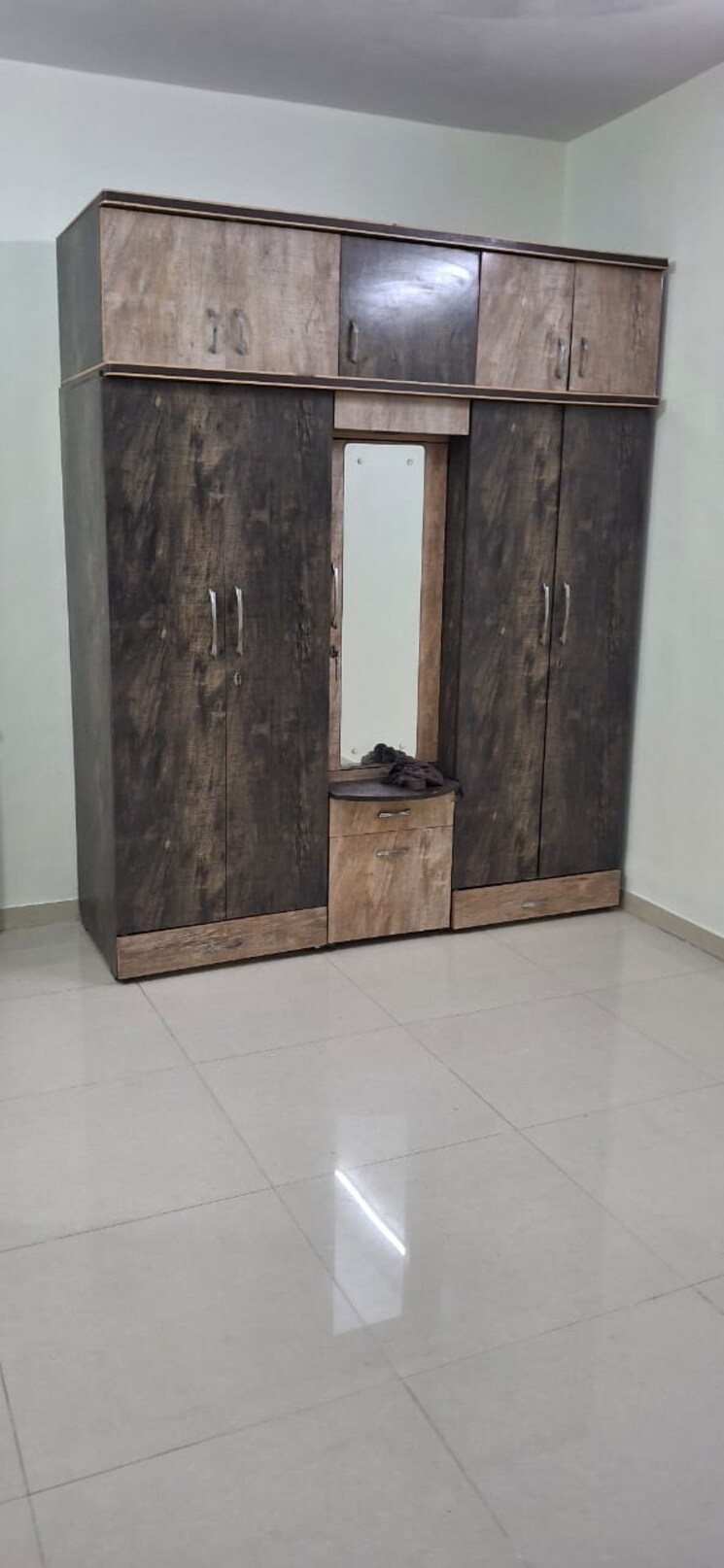 Room, haridwar-chs-malad 1 Bedroom 450 Sq.Ft. Apartment In Malad West Mumbai 9147533