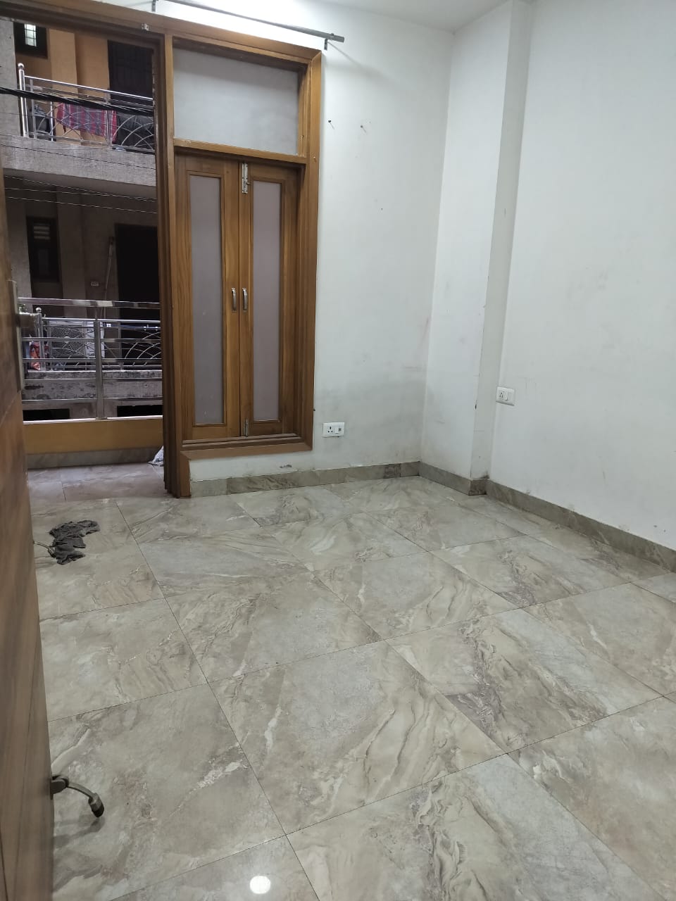1 BHK Apartment For Rent in Chattarpur