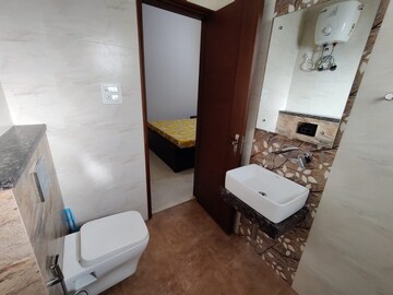 Team Area in Studio Builder Floor at Sector 47 – for Rent